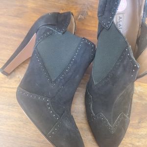 Alaia Paris Bergdorf Goodman black suede booties, ladies size 7.5